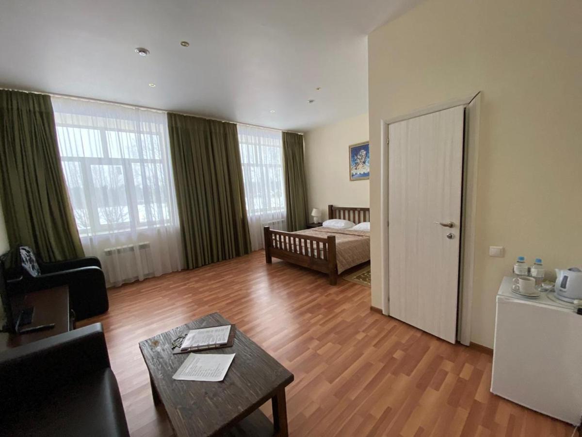 Hotel Edem Oriechowo-Zujewo Zewnętrze zdjęcie